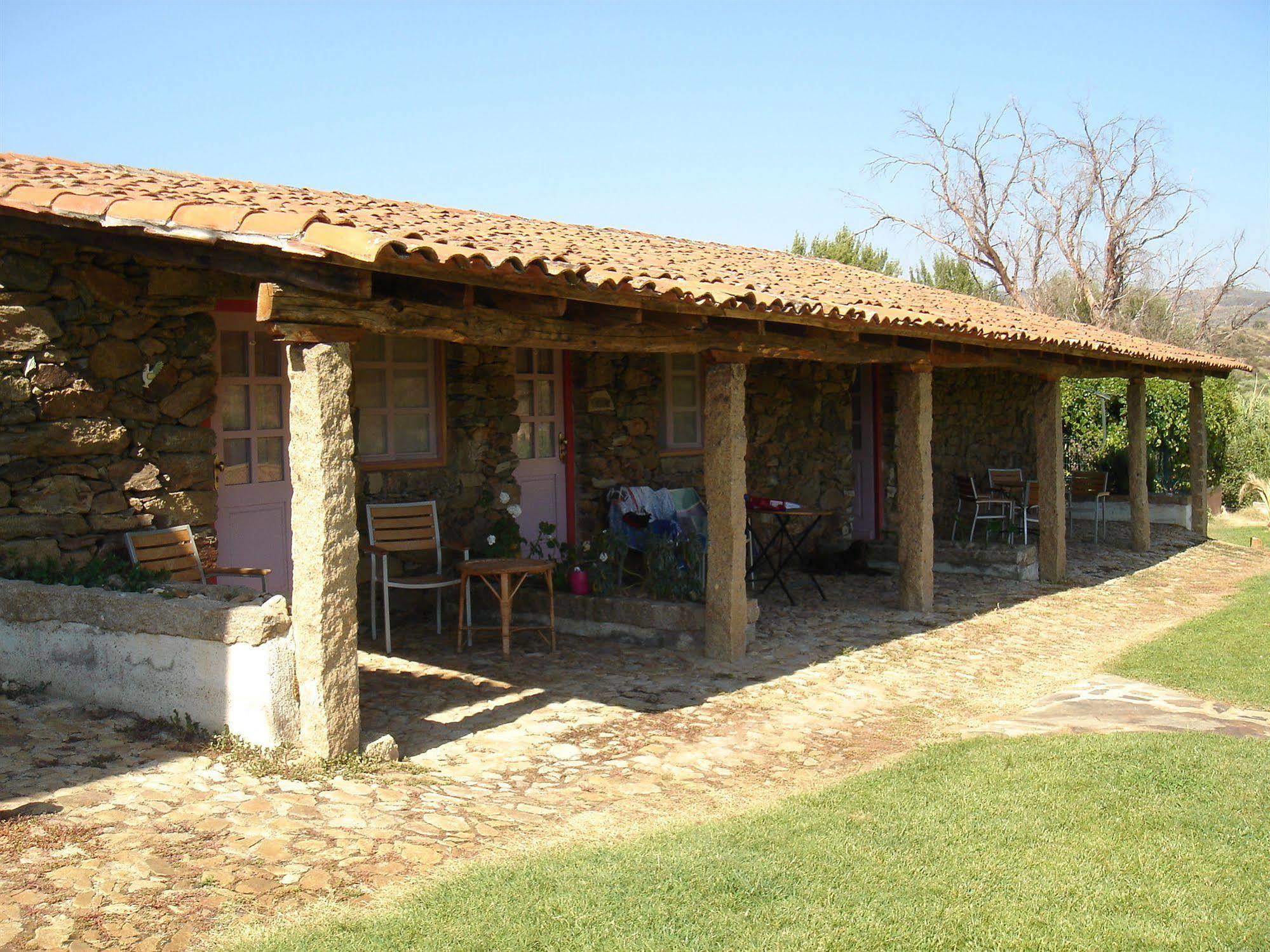 Quinta Do Barracao Da Vilarica Lodoes Luaran gambar