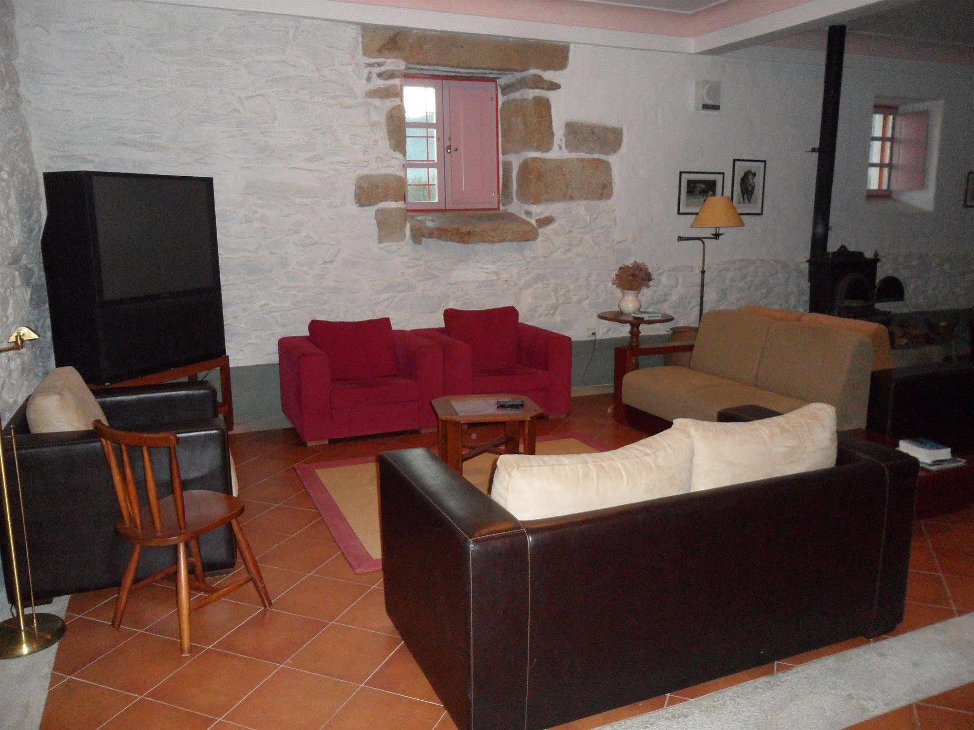 Quinta Do Barracao Da Vilarica Lodoes Luaran gambar